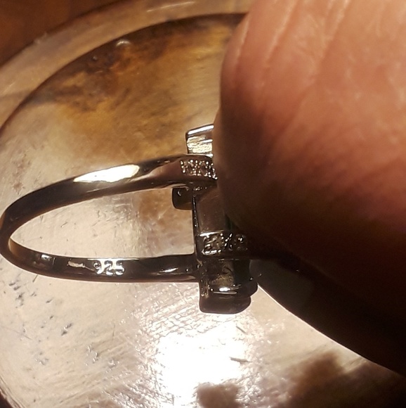 Ladies ring - Picture 5 of 8